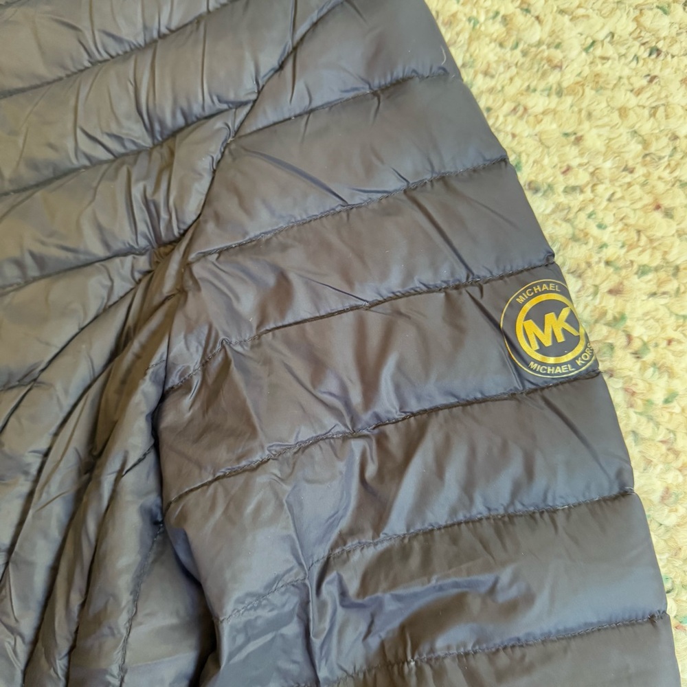 Michael Kors Packable Down-Filled Short Puffer Ja… - image 7